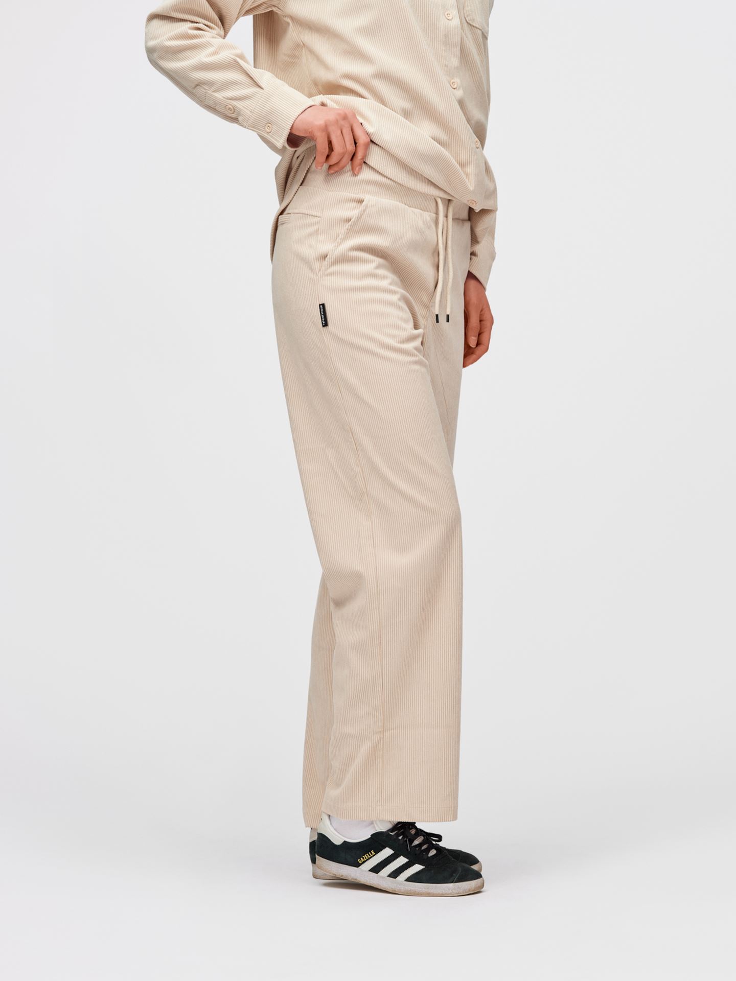 Twentyfour Mode Cord Bukse D Gråhvit