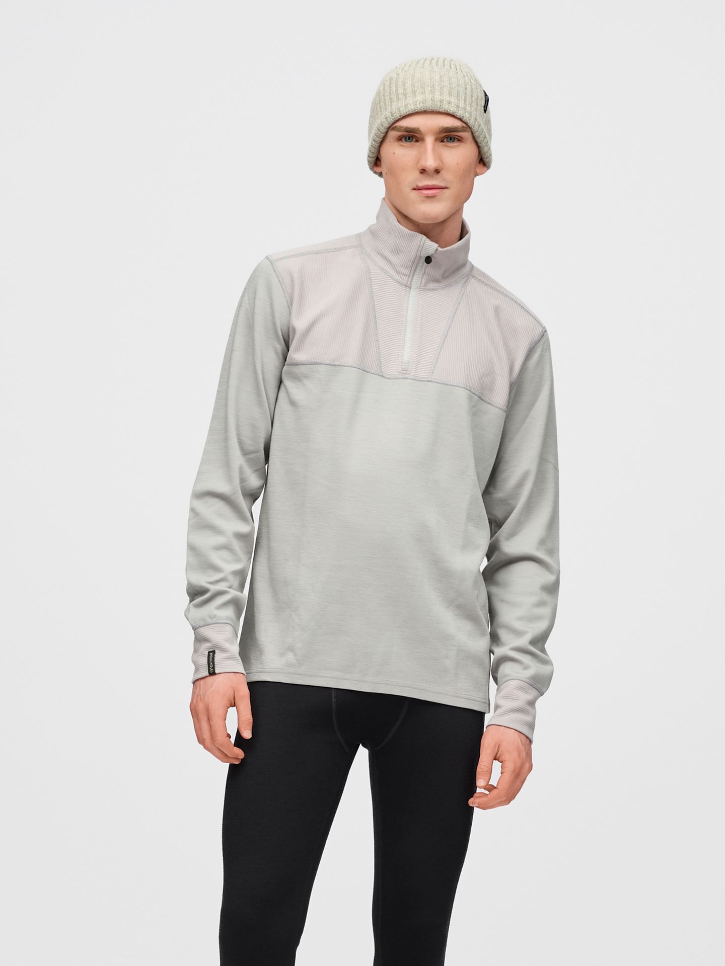 Twentyfour Aurora Obi Ull HZ H Lys Grå