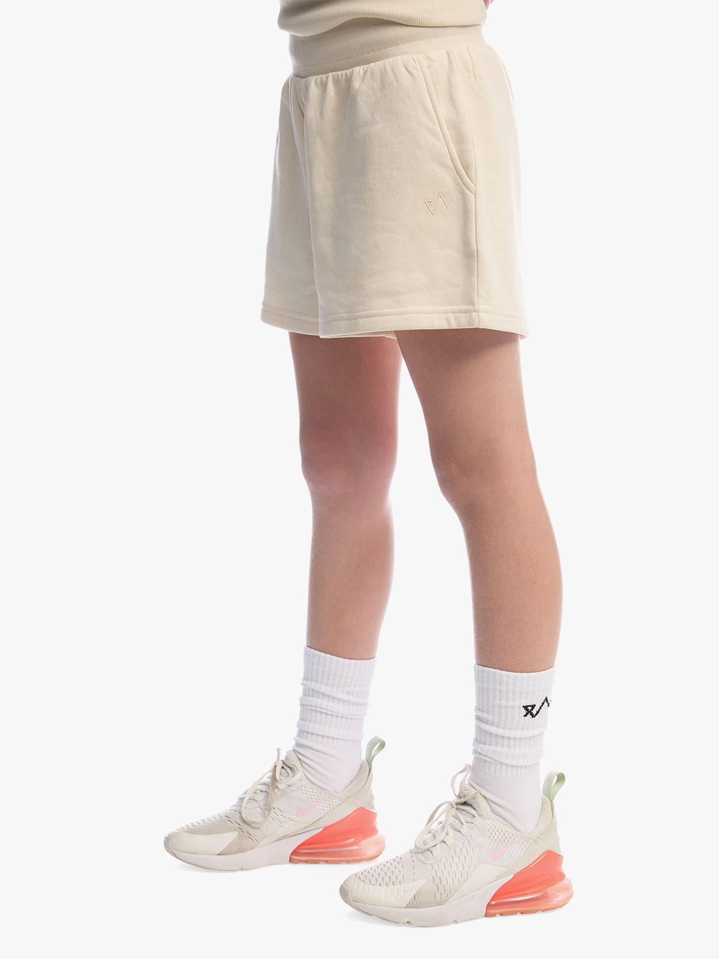 Twentyfour & Shorts J Gråhvit